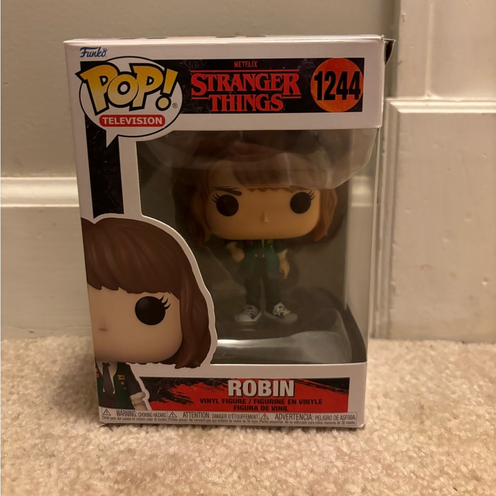 STRANGER THINGS FUNKO: ROBIN